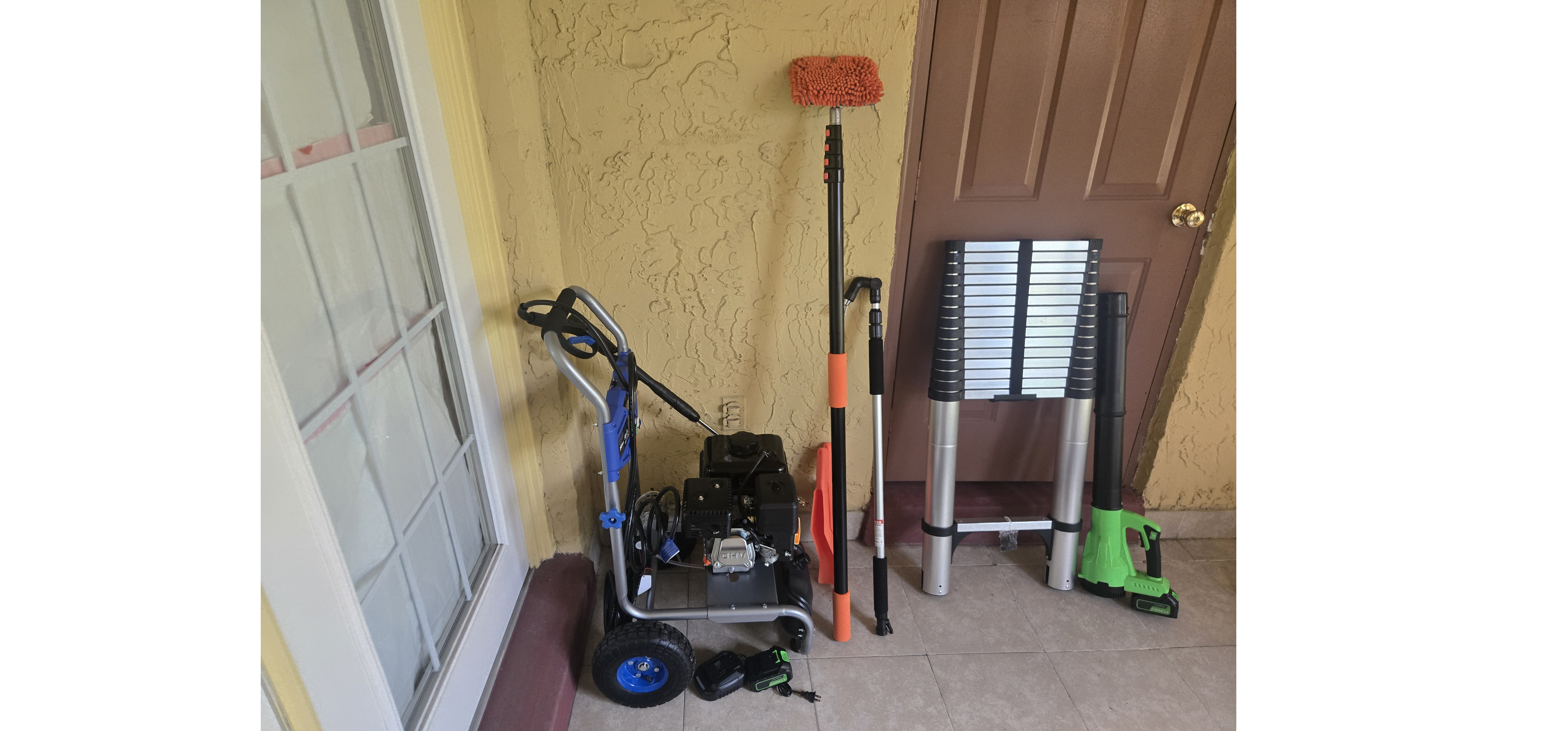 Pressure washing tools and equipment